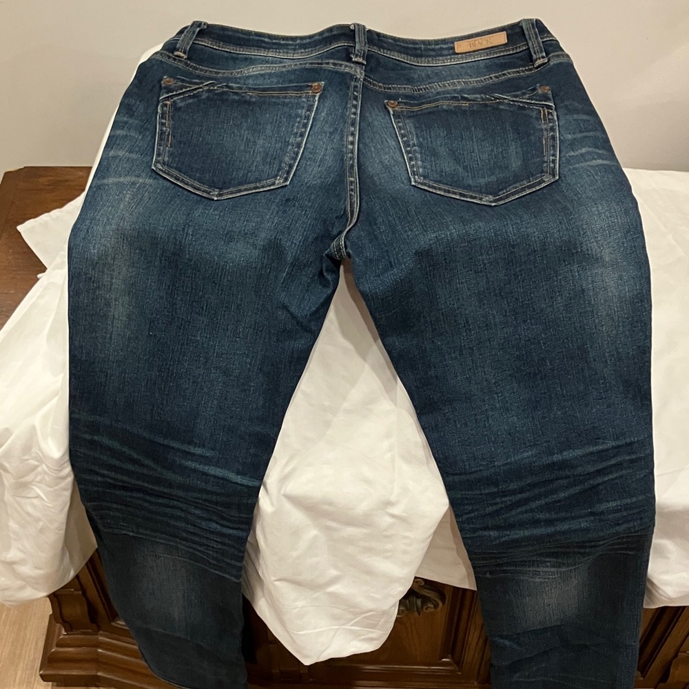 Buckle Dark Blue Women Jeans - Picture 3 of 10